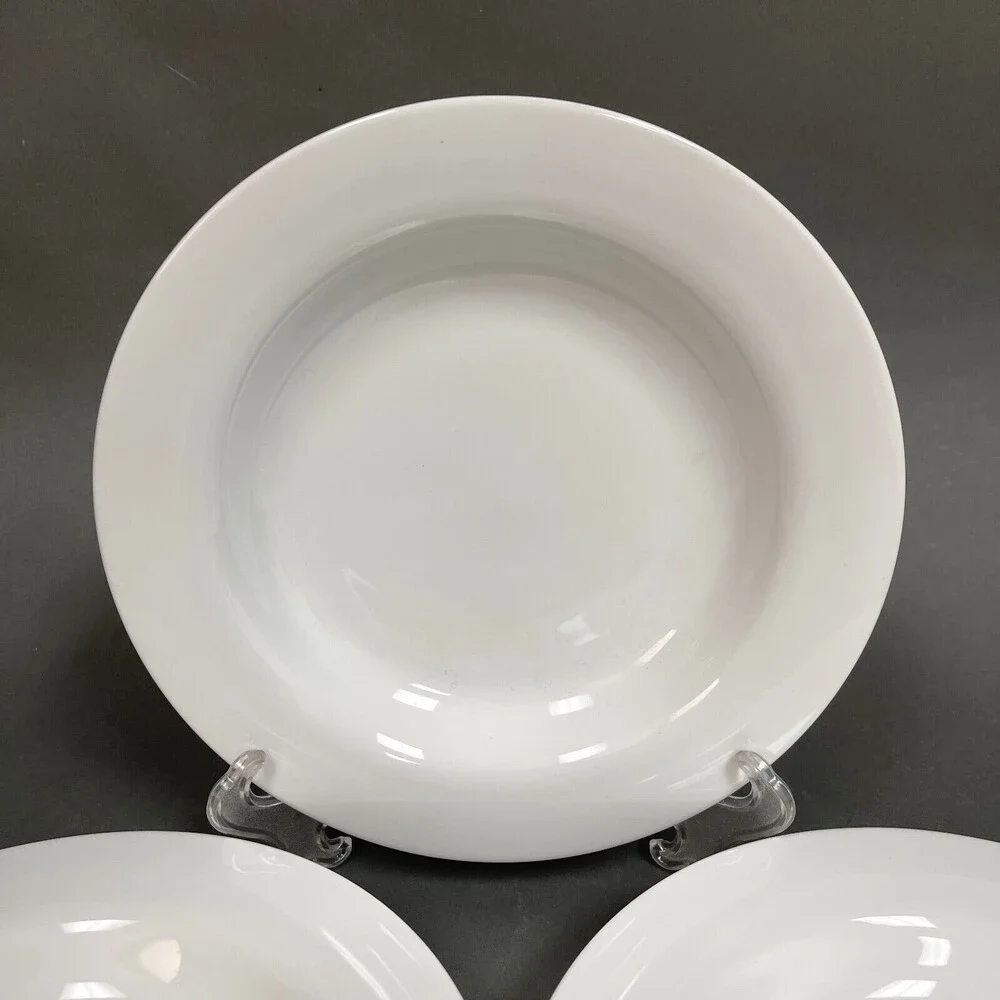 Crate & Barrel Rimmed Bowls Pasta Soup Cereal All White 8 7/8